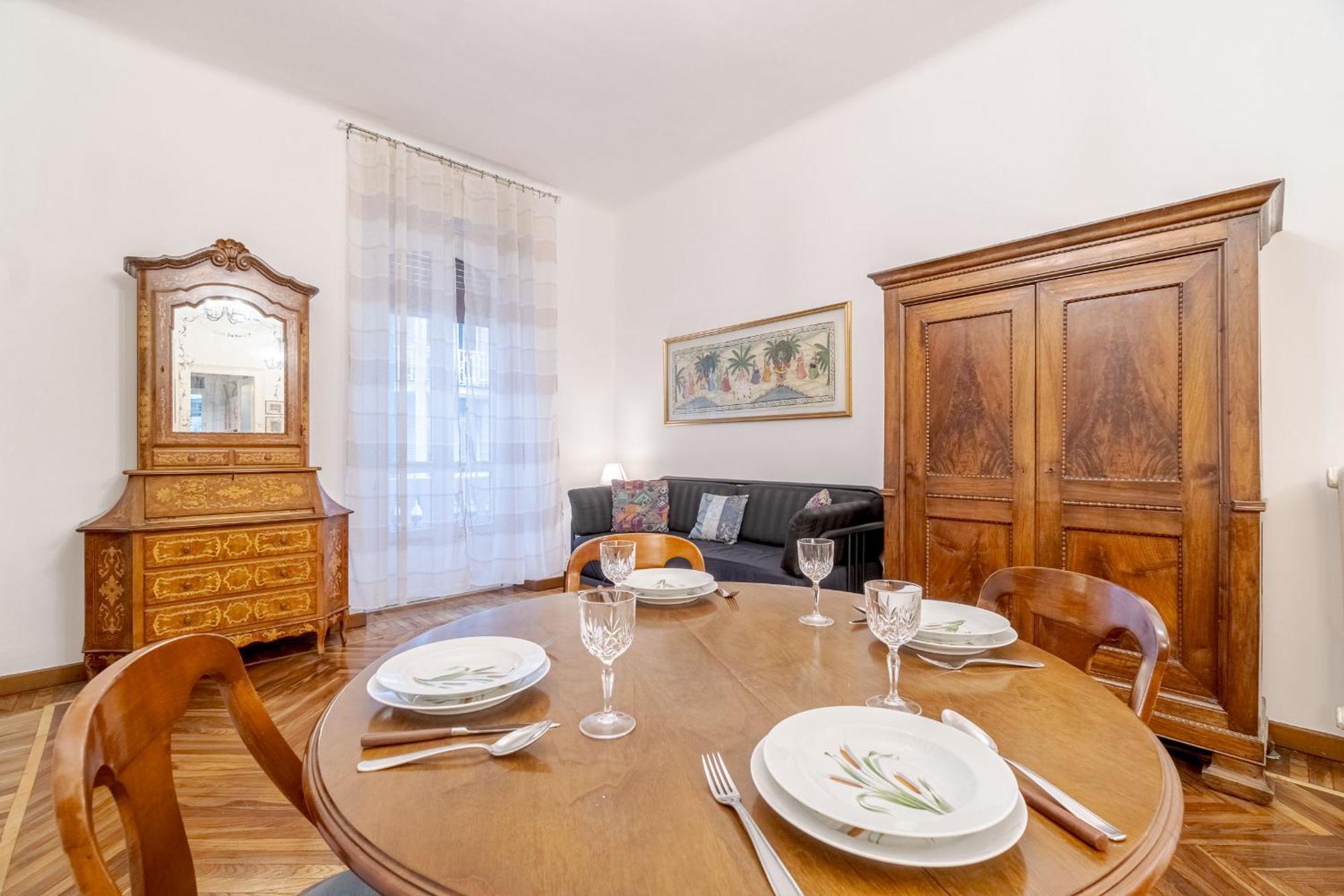 Torino Old Fashion Apartment With Balcony Экстерьер фото